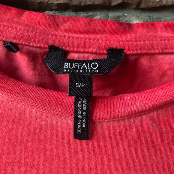 T-shirt - Picture 3 of 4